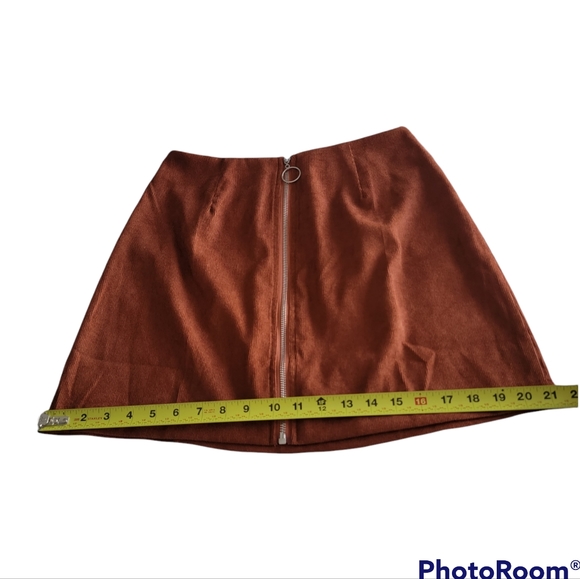 SHEIN CORDUROY WOMEN'S ZIPPER FRONT MINI SKIRT RUST BROWN SIZE MEDIUM - Picture 6 of 11